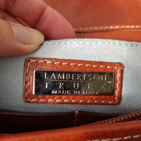 Lamberston Truex camel colored leather shoulder bag - Picture 7 of 15